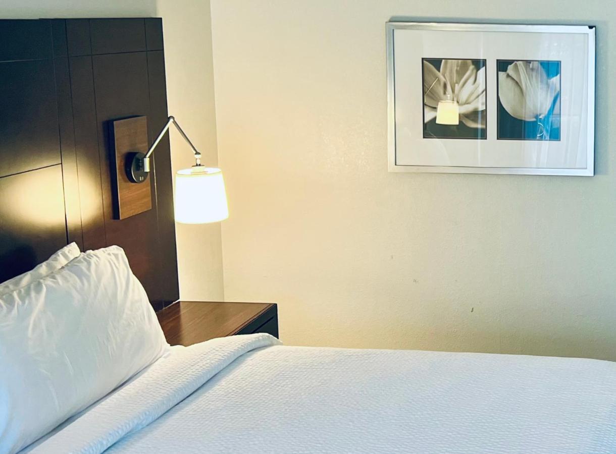 Holiday Inn Virginia Beach - Norfolk By Ihg Luaran gambar