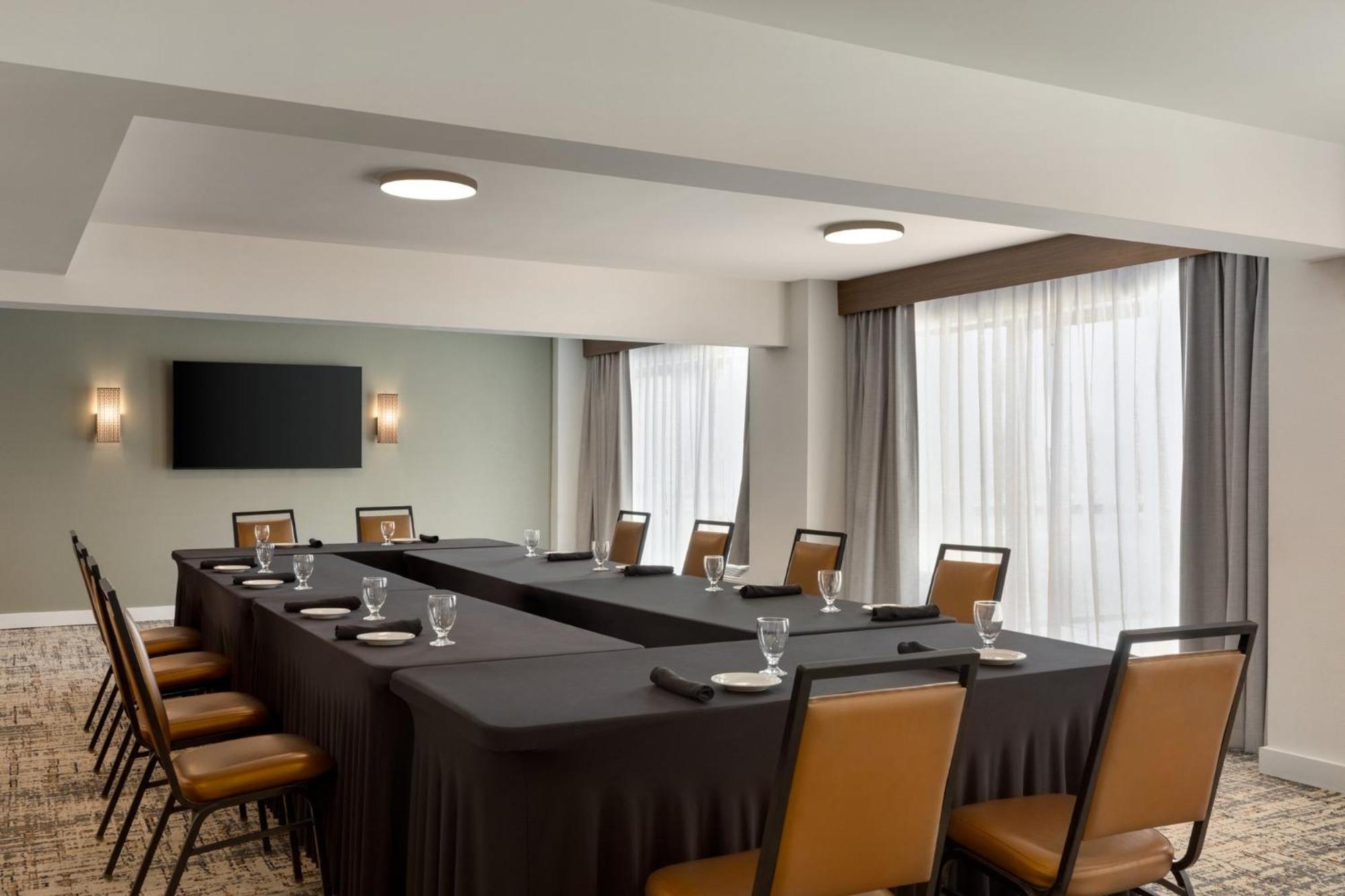 Holiday Inn Virginia Beach - Norfolk By Ihg Luaran gambar